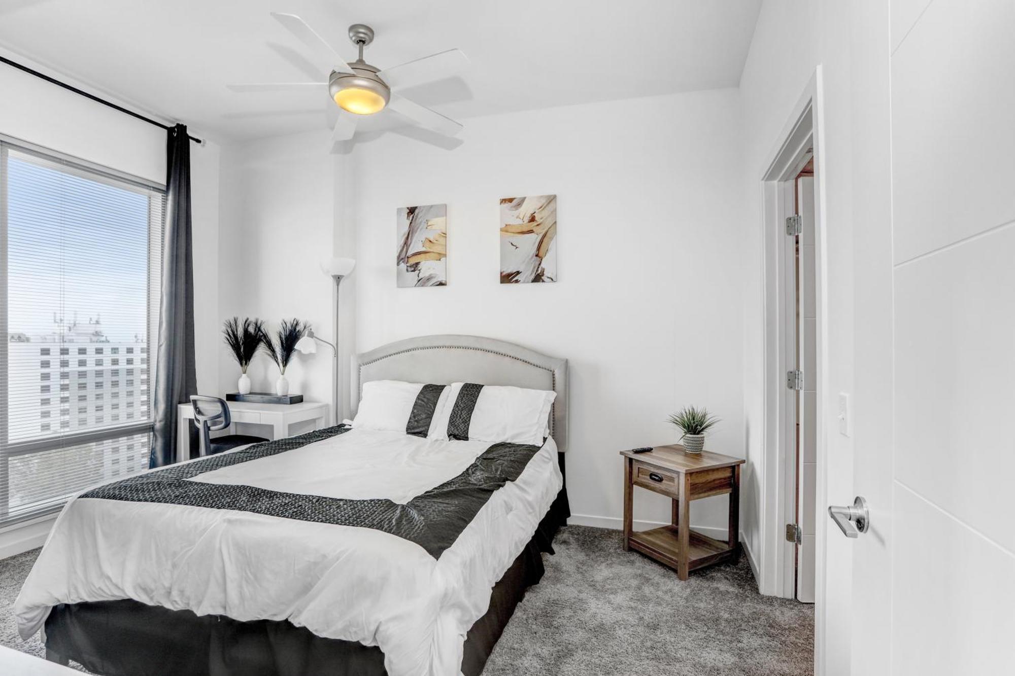 Downtown Tampa Gem 1-Bd W/Pool, Gym, & Sky Lounge Daire Dış mekan fotoğraf