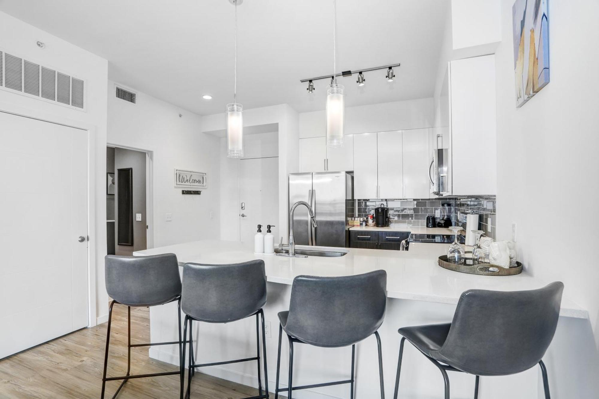 Downtown Tampa Gem 1-Bd W/Pool, Gym, & Sky Lounge Daire Dış mekan fotoğraf